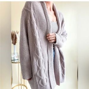 Women’s Barefoot Dreams Cozy Chic Cable Knot Cardigan Sweater Size Medium
